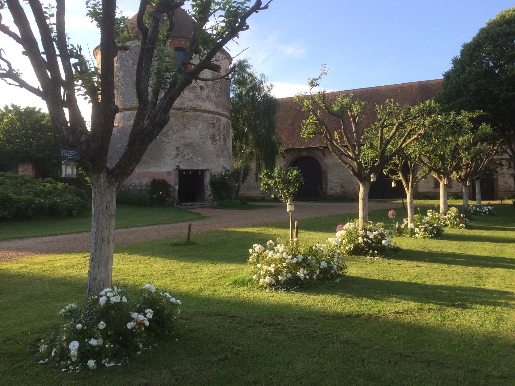 La Ferme Au Colombier Bed & Breakfast Neron ภายนอก รูปภาพ