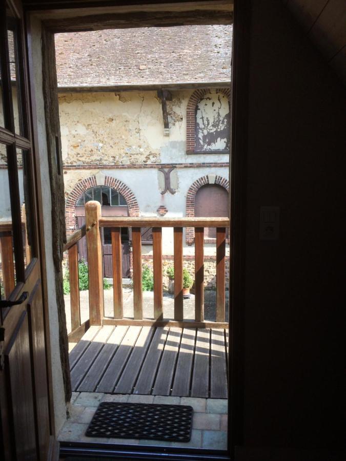 La Ferme Au Colombier Bed & Breakfast Neron ภายนอก รูปภาพ