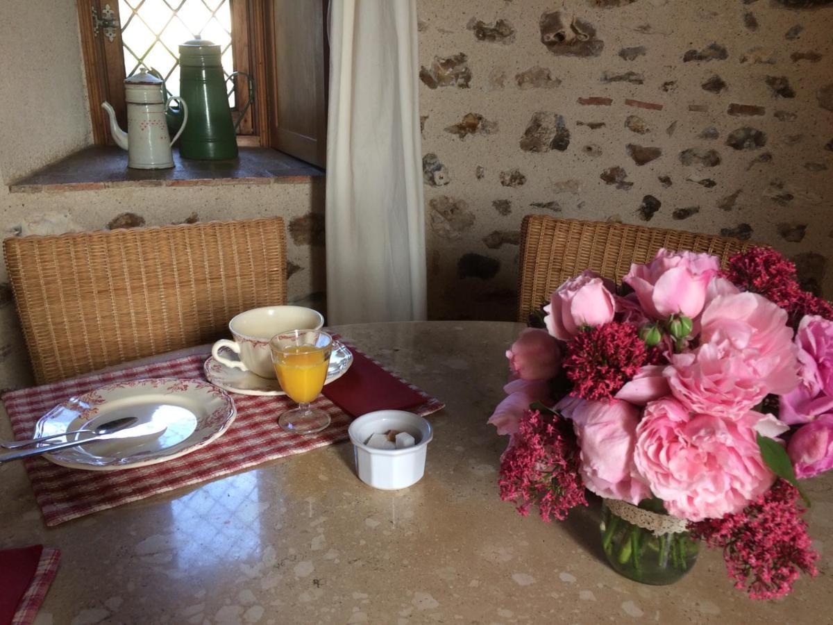 La Ferme Au Colombier Bed & Breakfast Neron ภายนอก รูปภาพ